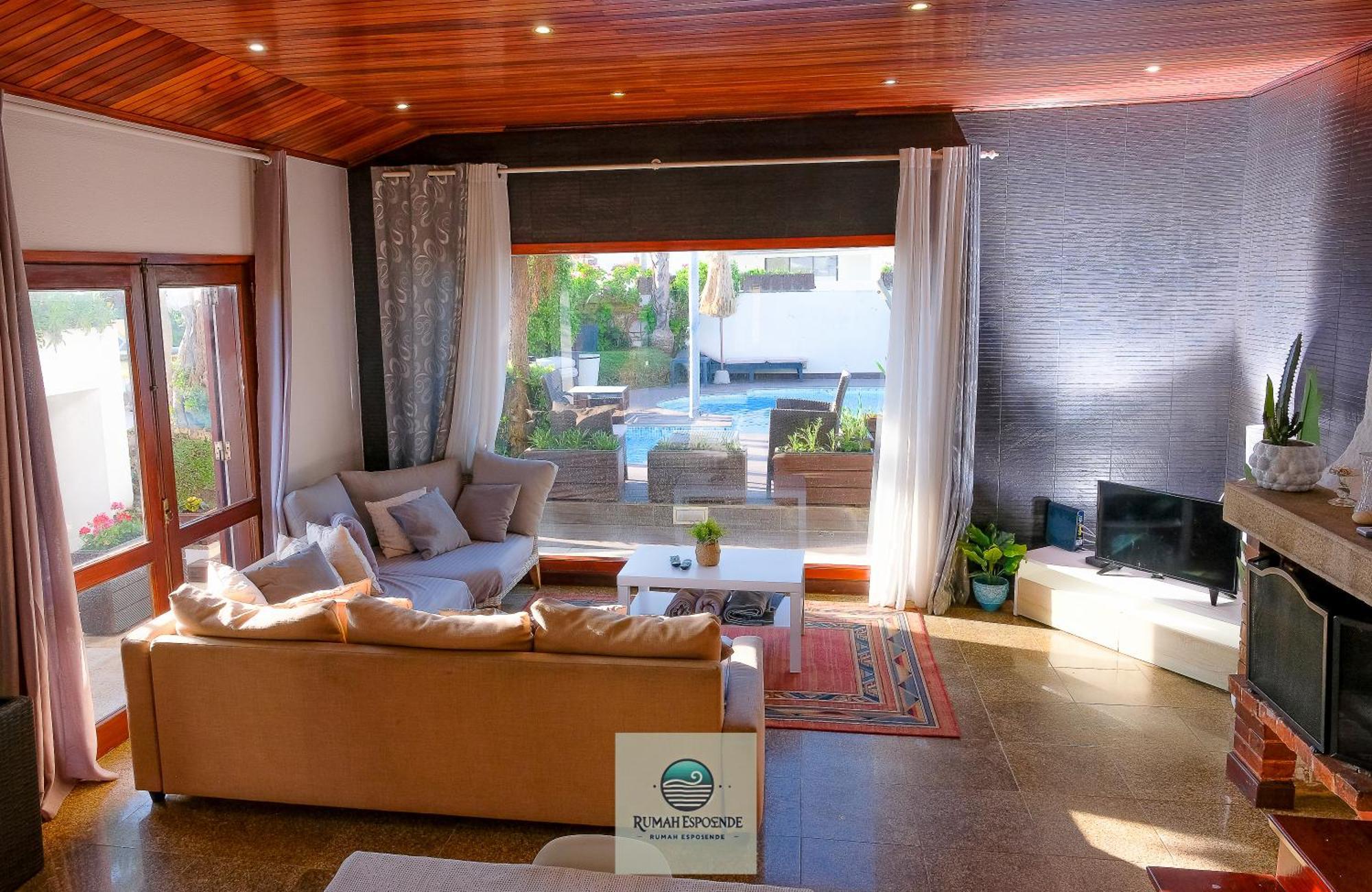Rumah Εσποσέντε Εξωτερικό φωτογραφία