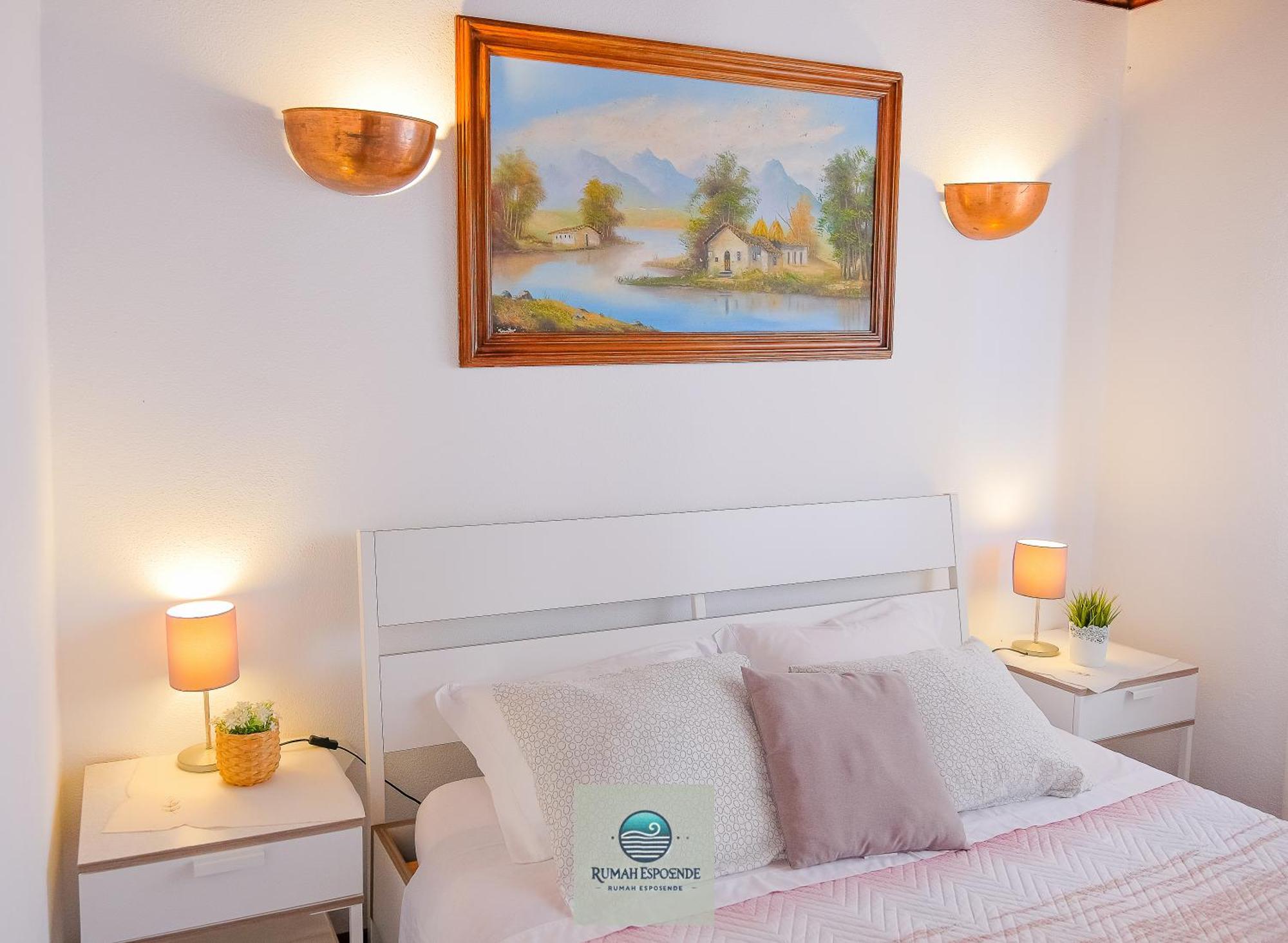 Rumah Εσποσέντε Εξωτερικό φωτογραφία
